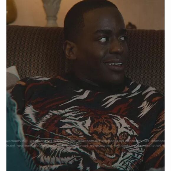 Zara Vintage Crewneck Sweater Pullover With Bold Tiger Flames Design Size M - Picture 9 of 9